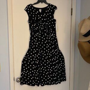 BRAND NEW Sangria Flowy Sleeveless Dress